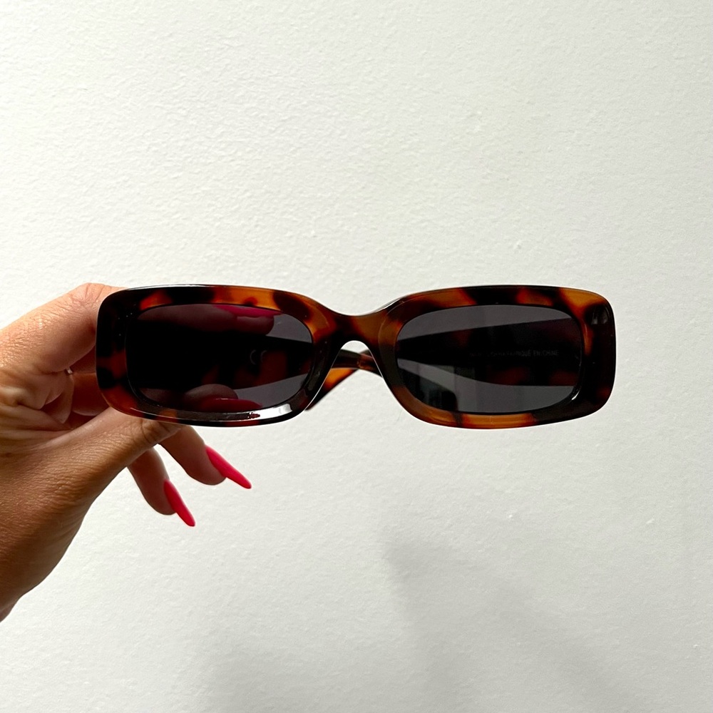 American Eagle Outfitters Brown Rectangular Sungl… - image 2